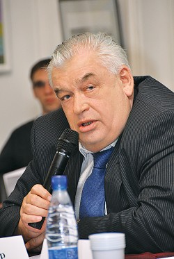 Валерий Беккер. Фото: Анастасия Нефёдова
